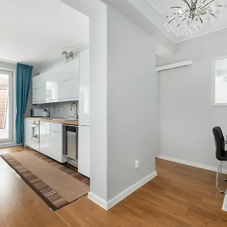 Dubois By Solarento * קולובז'ג